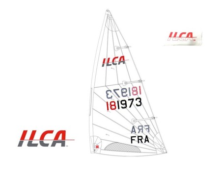 voile ilca laser avec numero de regate a la jauge et la nationalité